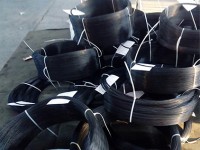 Az olaj keményített és keményített tavaszi acél drót tulajdonságainak, folyamatainak és alkalmazásainak elemzése